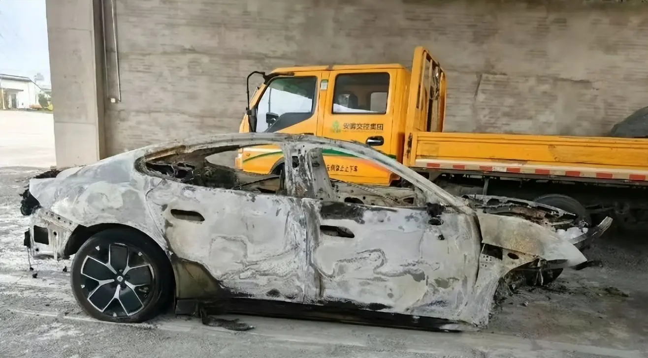 国产精品v欧美精品∨日韩